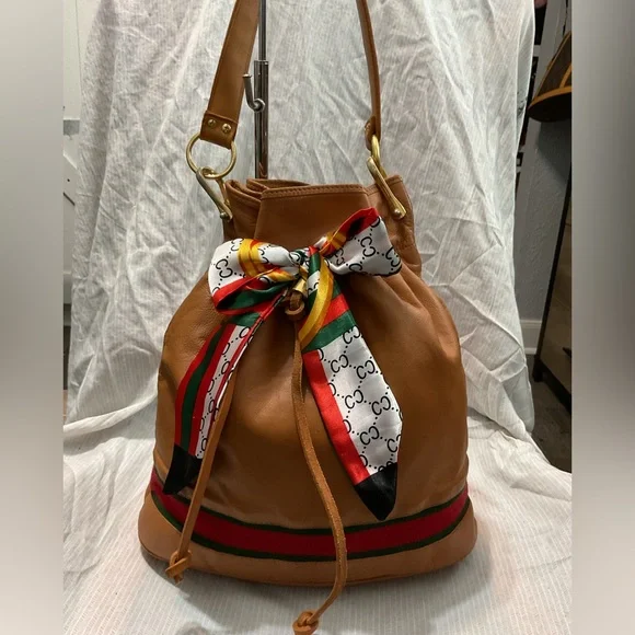 Gucci bags - Picture 8 of 15